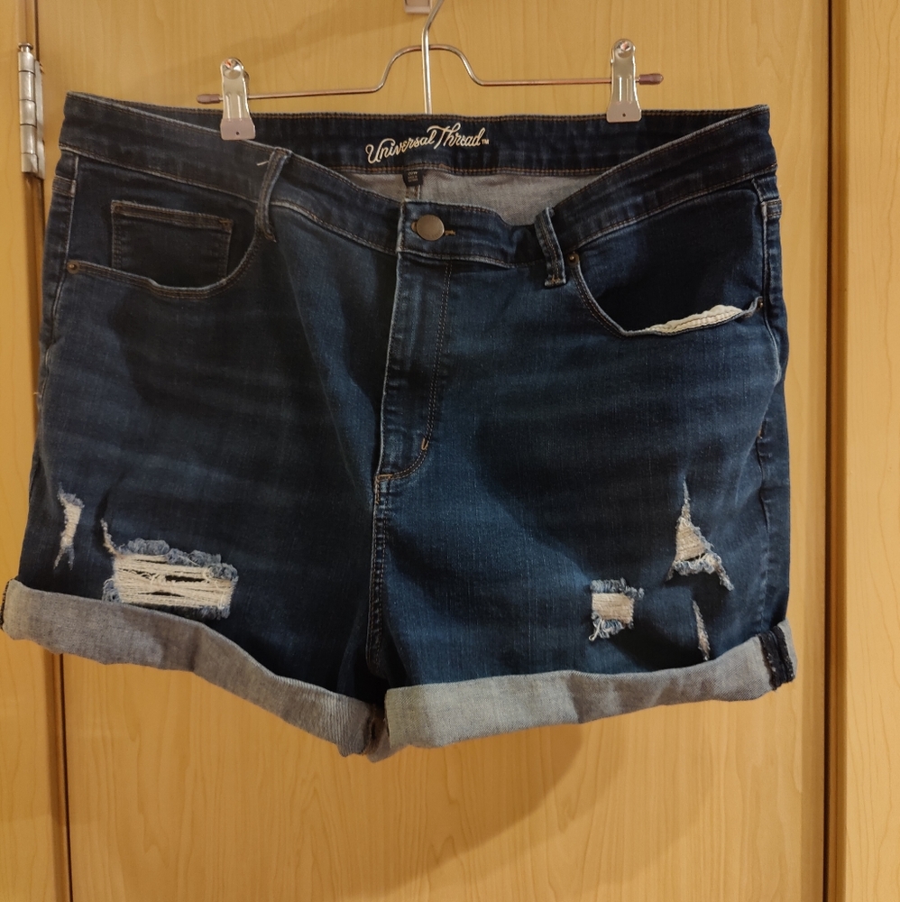 Universal Thread Denim Shorts Dark Wash Cuffed 20W